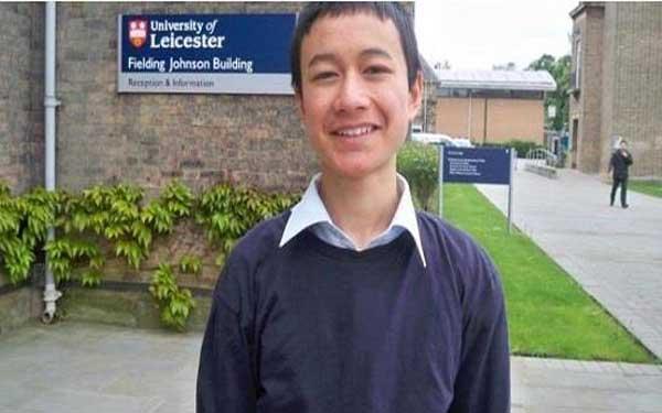 OMG: 14 साल का किशोर ब्रिटेन में बना प्रोफेसर, पैनल भी रह गया हैरान