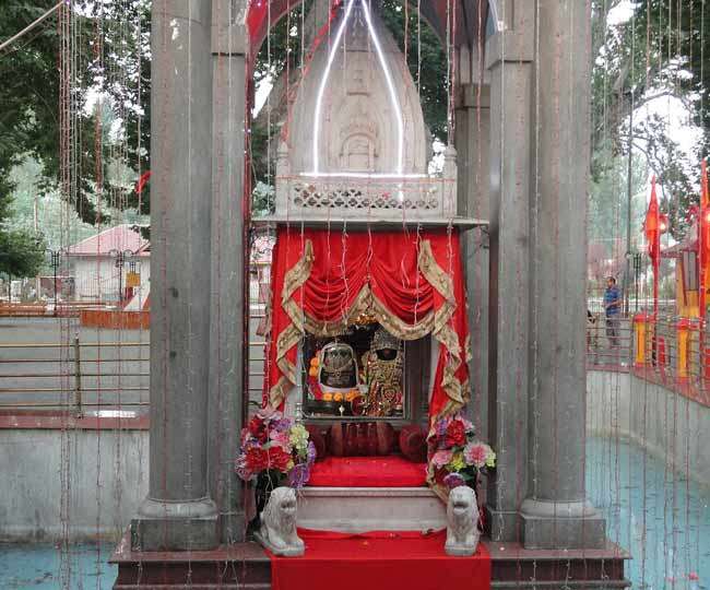 खीर भवानी मंदिर: रावण से नाराज देवी को श्रीलंका से श्रीनगर लाए थे हनुमान...