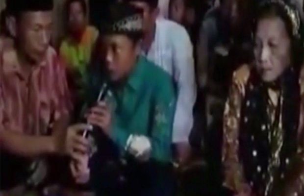 71 साल की दुल्हन, दूल्हा 16 बरस 