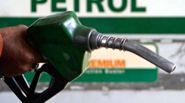 बड़ी खबर: अब जल्द ही GST के दायरे में आएगा पेट्रोल-डीजल! आधी होंगी कीमतें