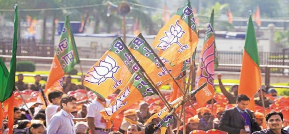 गुजरात चुनाव को लेकर BJP ने जारी की 4th लिस्ट, पहले चरण के नामांकन का आज आखिरी दिन